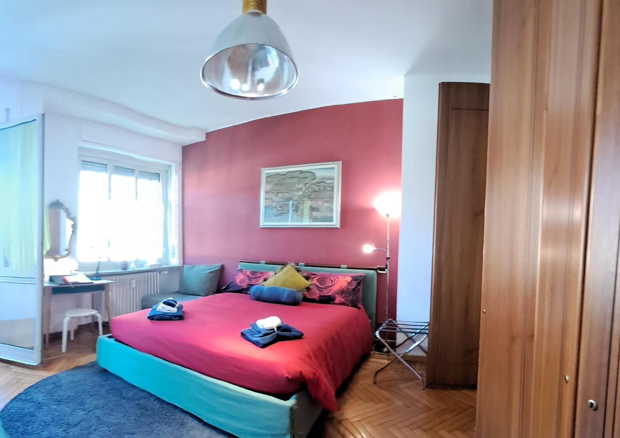 Flat Center Porta Susa, Free Parking Wifii Smart Tv Sky Apartament Turyn